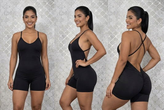 Enterizo Corto de Tiras Curveluna frente, perfil y espalda